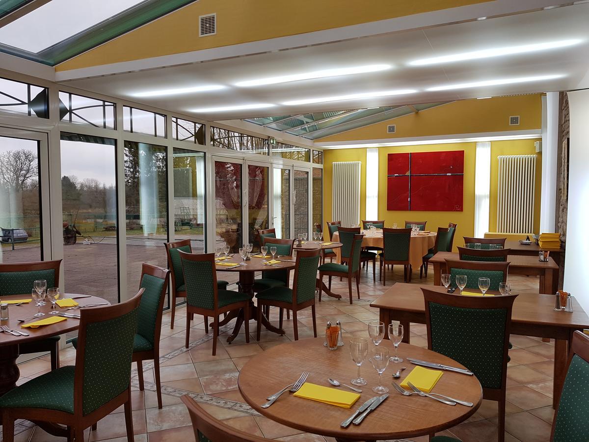 Hotel Restaurant La Sirene Etain Exterior photo